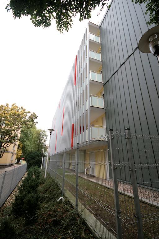Leoapart Czysta Wroclaw Exterior photo
